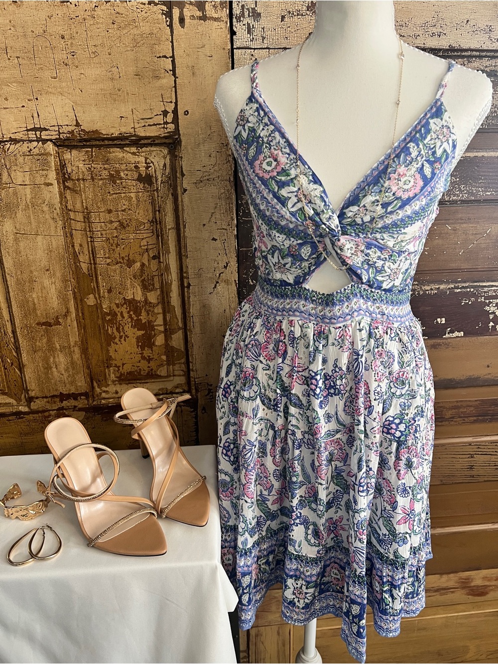 NWT Floral Eyelet Cutout Sundress | Twist Front Mini Dress | Size M
